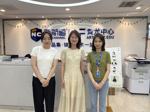 IMG_2692.HEIC IMG_2692.HEIC