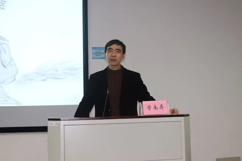吃瓜黑料
举办“《好兵》与英国乡绅之死”讲座