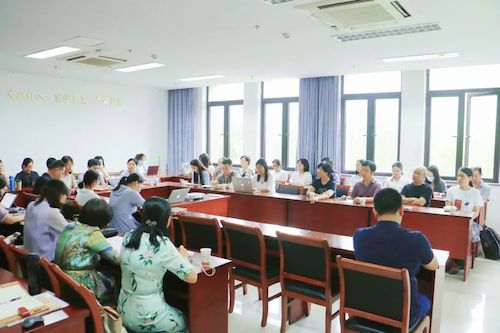 9.16吃瓜黑料
召开2021-2022学年第一学期班主任工作会议 9.16吃瓜黑料
召开2021-2022学年第一学期班主任工作会议